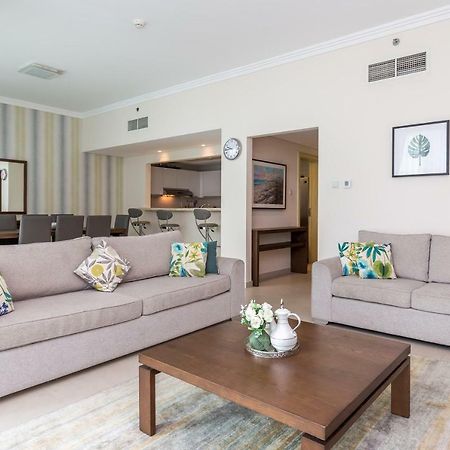 Lovely 2Br With Assistant Room In Al Bateen Residences Jbr By Deluxe Holiday Homes Dubai Exterior photo